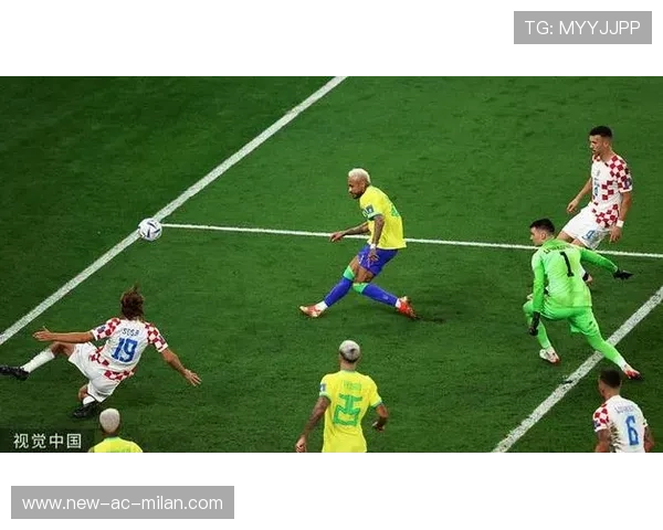 内马尔贴地传球精确找到直插点，巴西形成高压攻势