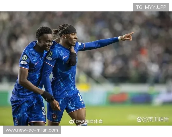 切尔西肋部突击效率极高,恩昆库小角度破门 切尔西肋部突击效率极高,恩昆库小角度破门